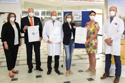 Drogenbeauftragte Ludwig zeichnet Berliner Vivantes Klinikum Neukölln für Engagement bei der Rauchentwöhnung aus